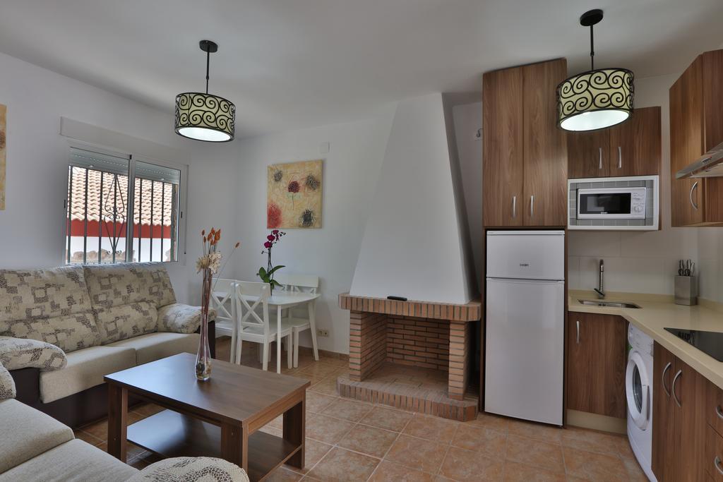 Apartamentos El Madronal 꼬또 리오스 외부 사진