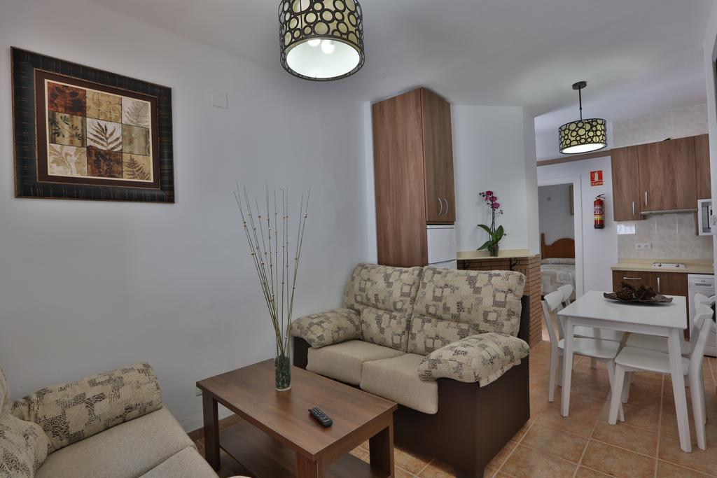 Apartamentos El Madronal 꼬또 리오스 외부 사진