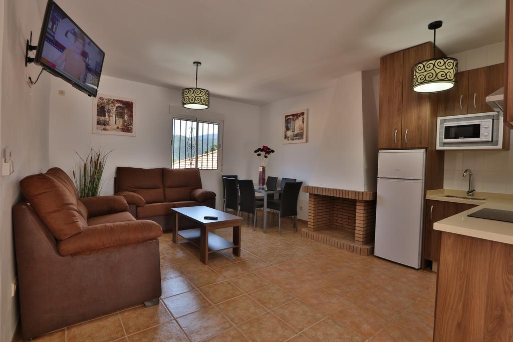 Apartamentos El Madronal 꼬또 리오스 외부 사진